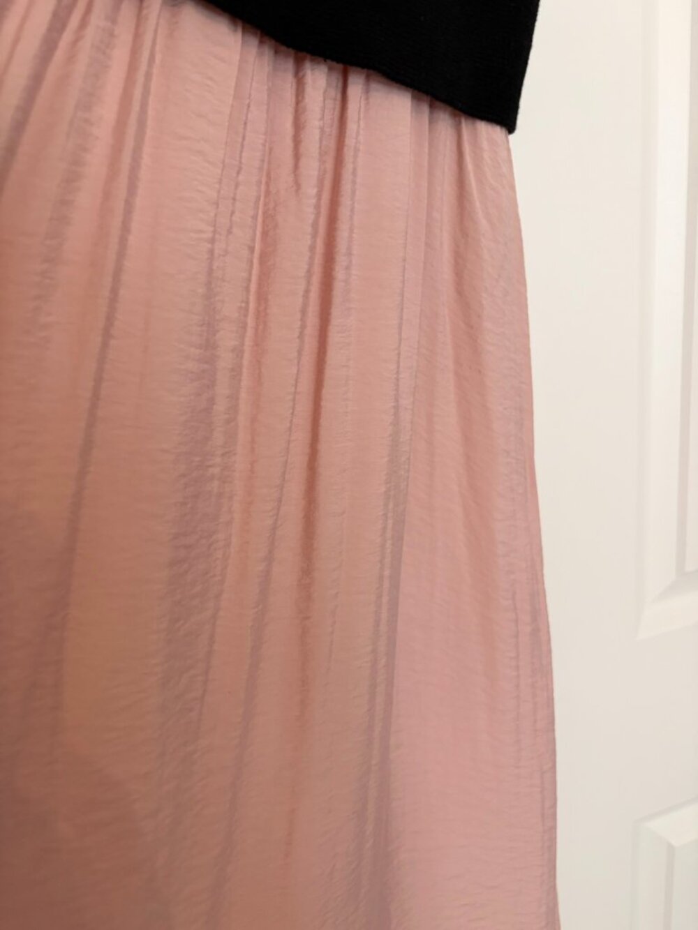 by Anthropologie Knit Bodice Crinkle Maxi Dress | Size XS | Black & Blush Pink - Picture 7 of 8